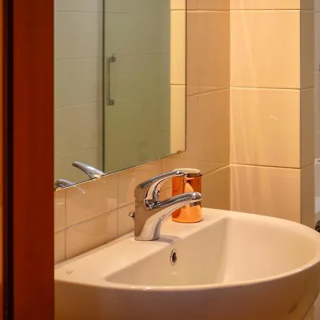Chambers Short - Via Gezio Calini - 2 Studio Flats Апартаменты Брешия