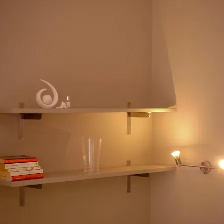 Chambers Short - Via Gezio Calini - 2 Studio Flats * Брешия